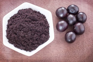 Meyve ve acai tozu - Euterpe oleracea
