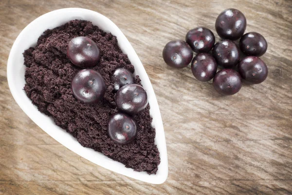 Gyümölcs- és acai por - Euterpe oleracea — Stock Fotó