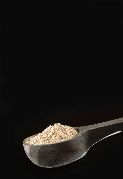 Sementes de quinoa branca - Chenopodium quinoa — Fotografia de Stock