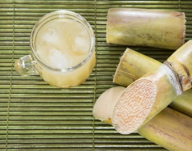 Suyu ve şeker kamışı - Saccharum officinarum