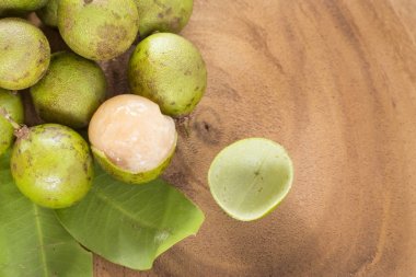 Mamoncillo lezzetli tropikal meyve - Melicoccus bijugatus