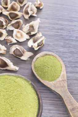 Moringa toz ve tohum - Moringa oleifera