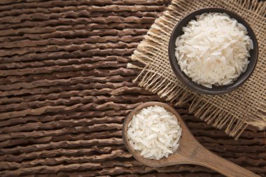 Çiğ beyaz pirinç kase - Oryza sativa