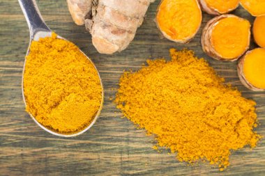 Zerdeçal - Curcuma longa taze kökleri