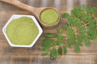 Moringa toz ve yaprakları - Moringa oleifera