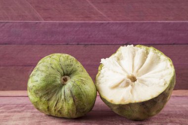 cherimoya meyve (annona cherimola)