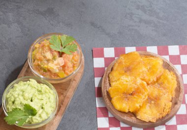 Patacon yeşil muz (toston, tachino düzleştirilmiş adet kızarmış)