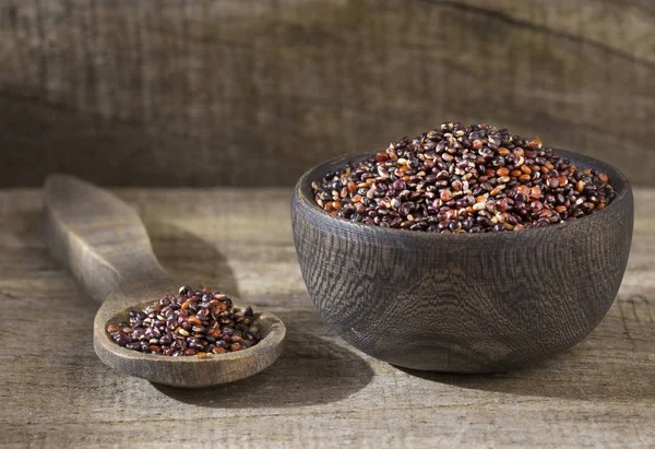 Svarta Frön Med Organiska Quinoa Chenopodium Quinoa — Stockfoto