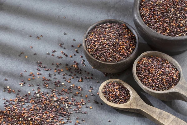 Svarta Frön Med Organiska Quinoa Chenopodium Quinoa — Stockfoto