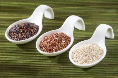 Beyaz, kırmızı ve siyah quinoa - Chenopodium quinoa tohumları