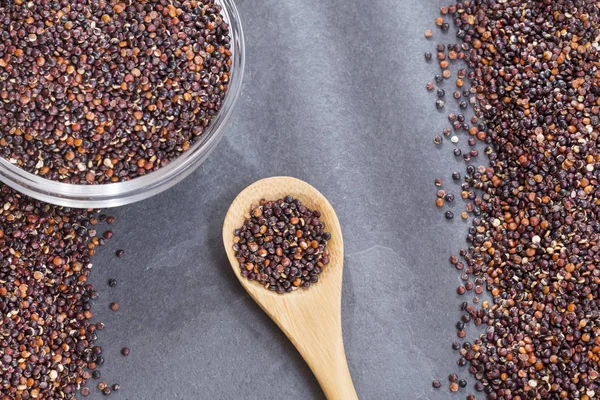 Czarne Nasiona Quinoa Organicznych Chenopodium Quinoa — Zdjęcie stockowe