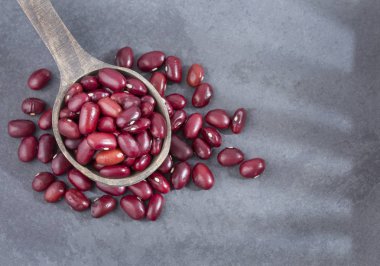 Çiğ kırmızı fasulye - Phaseolus vulgaris