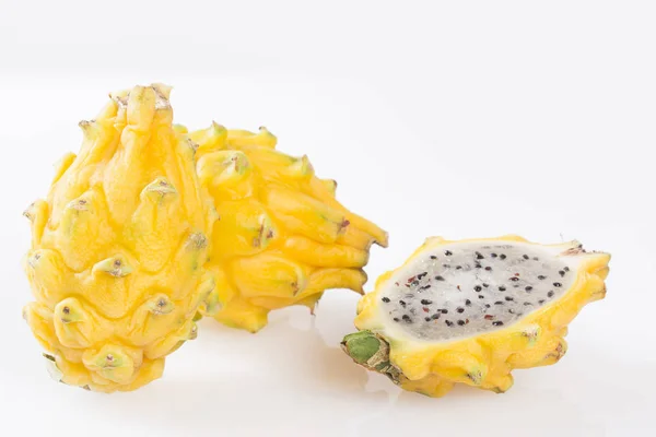 Gele Pitahaya Dragon Fruit Witte Achtergrond Koningin Megalanthus — Stockfoto