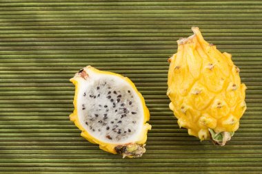 Pitahaya meyvesi (Selenicereus megalanthus)