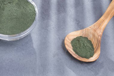Spirulina tozu. Spirulina yosunu - Spirulina