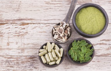 Tohum, yaprak, toz ve moringa kapsül - Moringa oleifera