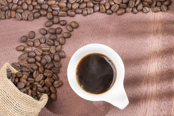 Rostat och malet kaffe - kaffe — Stockfoto