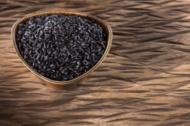 Organik Çiğ Siyah Pirinç - Oryza sativa