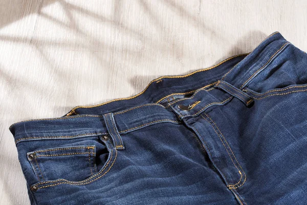 Texture jeans blu da uomo da vicino davanti — Foto Stock