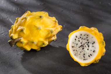 Taze sarı pitaya - Selenicereus megalanthus