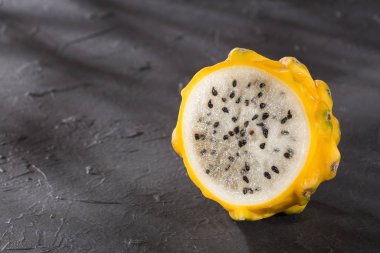 Selenicereus megalanthus - Taze Sarı Pitaya