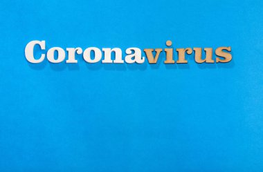 Mavi arkaplanda Coronavirus söz metni