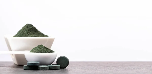 Spirulina Poeder Spirulina Pillen Gezond Superfood Dieet Detox Nutrition Concept — Stockfoto