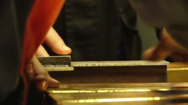             kompozisyon özel alaşım bullions işaretleme