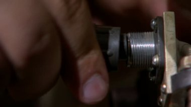 Bilimsel laboratuvar hadron çarpıştırıcısı