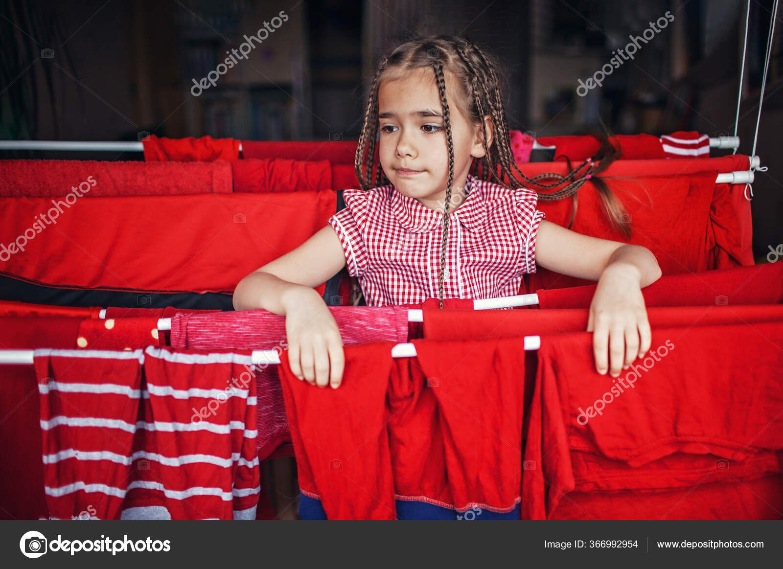 Washing Different Colors Together : Cute Little Girl Helping Hang Red Clothes Washing Keep Colors Stock Photo Image By C Maria Symchych 366992954 / What i'm about to list are extremely broad instructions on colors.