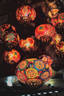 Istanbul piyasası geleneksel oryantal lambalar