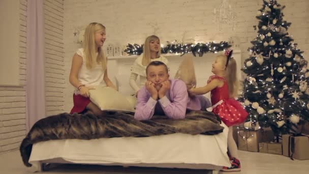 Boże Narodzenie zdjęcie rodziny strzelać pomieszczeniu — Wideo stockowe