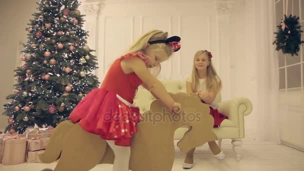 Vánoční rodinné focení doma — Stock video