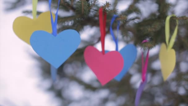 Paper Valentines swaying in the wind — Stock Video