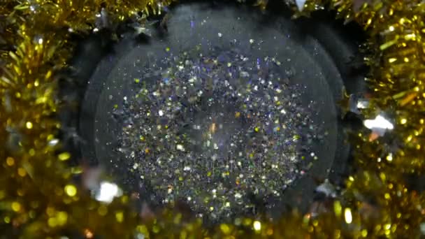 Paillettes d'or sur haut-parleur - fond de boucle de musique — Video