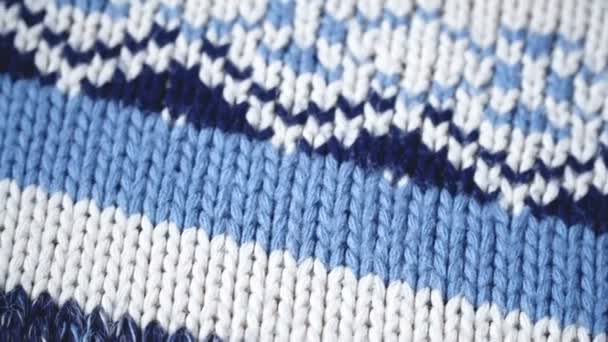 Jersey de lana con un patrón — Vídeos de Stock