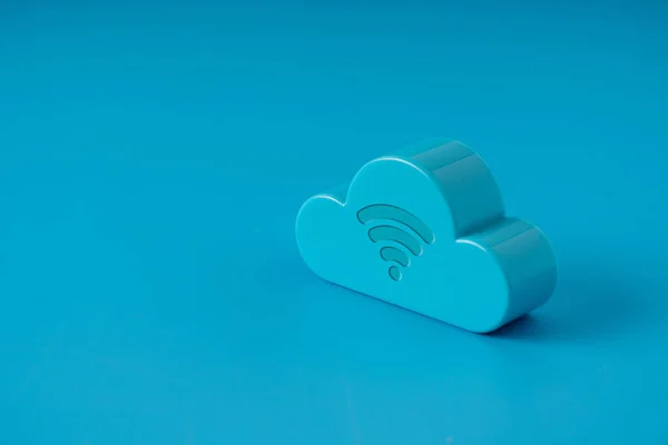 Icono de tecnología en la nube sobre fondo colorido y creativo para glob — Foto de Stock