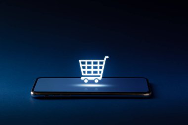 Çevrimiçi alışveriş simgesi küresel konsept için akıllı telefonda 