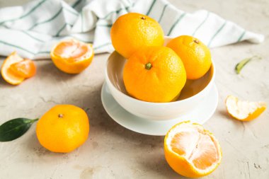 Tablo taze mandalina