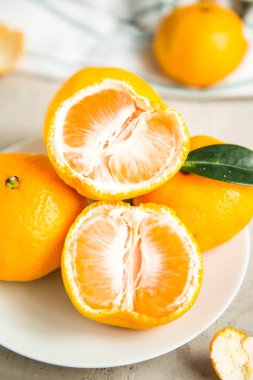 Tablo taze mandalina