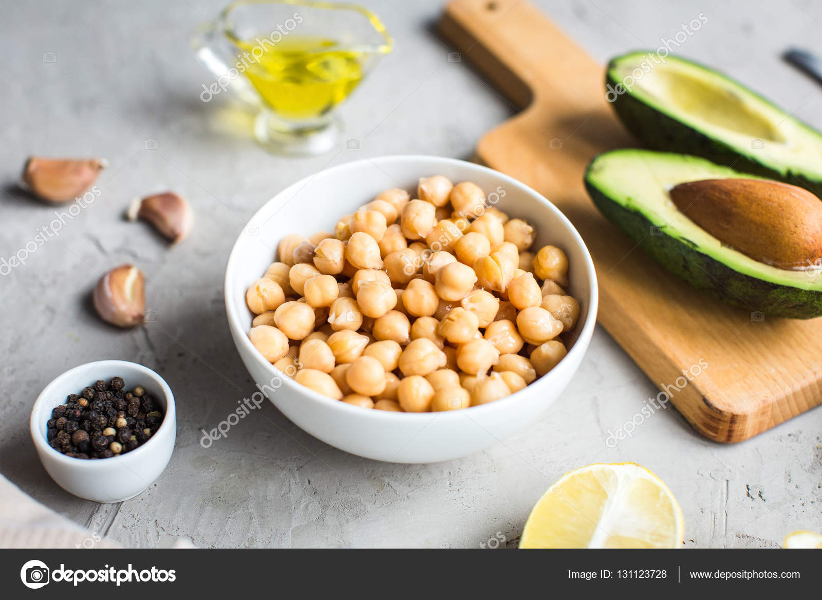 ingredientes para cocinar hummus — Foto de stock ...