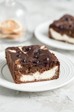 Tatlı kek-cheesecake çilek ile