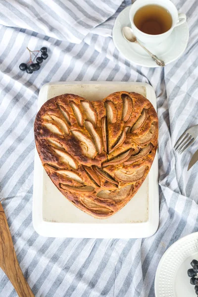 kalp şeklinde pasta