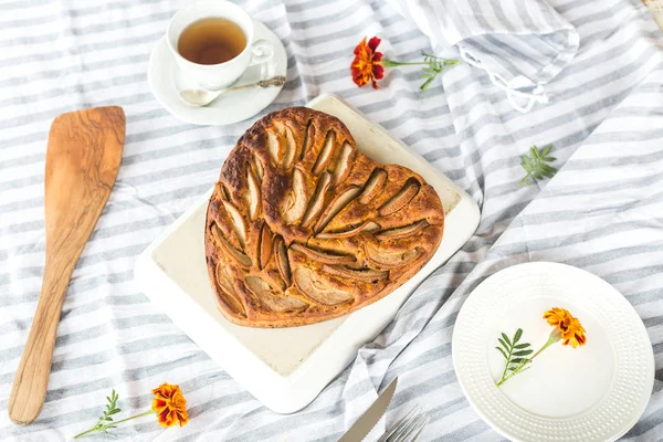 kalp şeklinde pasta