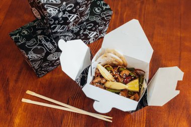 Geleneksel Çin eriştesi