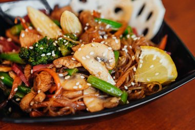 Geleneksel Çin eriştesi