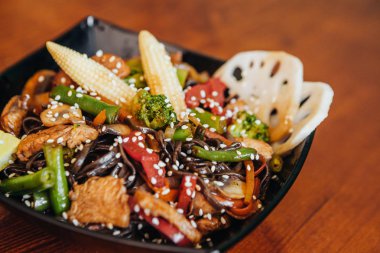 Geleneksel Çin eriştesi