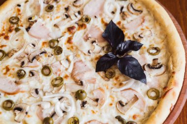 Lezzetli ve güzel pizza