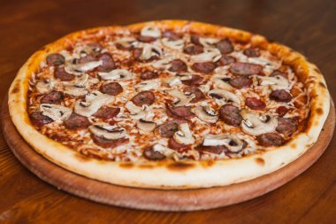 Lezzetli ve güzel pizza