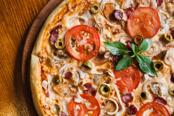 Lezzetli ve güzel pizza